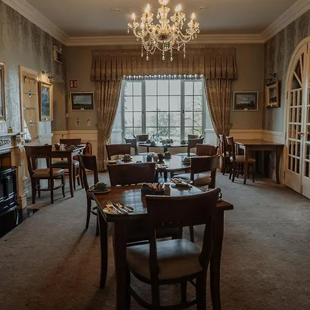 Crover House & Golf Club