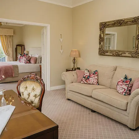 Ξενοδοχείο Crover House & Golf Club 4*