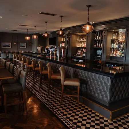 Crover House & Golf Club Mountnugent