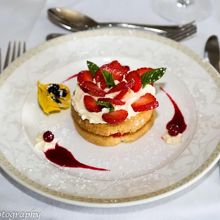 Crover House & Golf Club Mountnugent