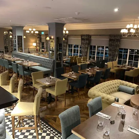 Crover House & Golf Club