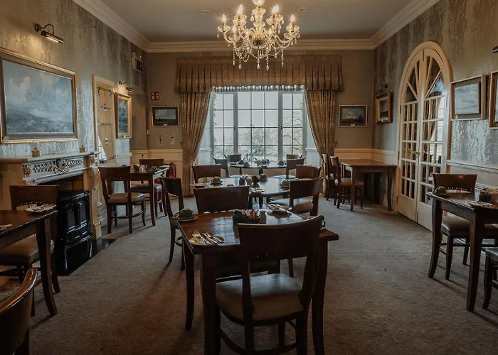 Crover House & Golf Club