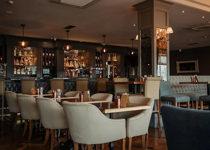 Отель Crover House & Golf Club 4*