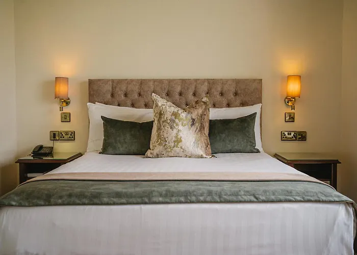 Crover House & Golf Club 4*