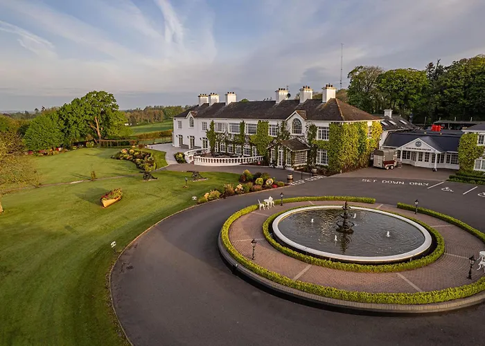 Crover House & Golf Club Отель Mountnugent