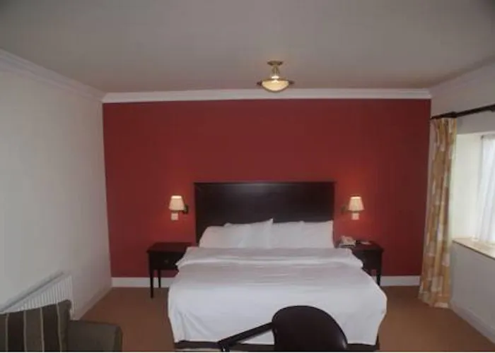 Crover House & Golf Club